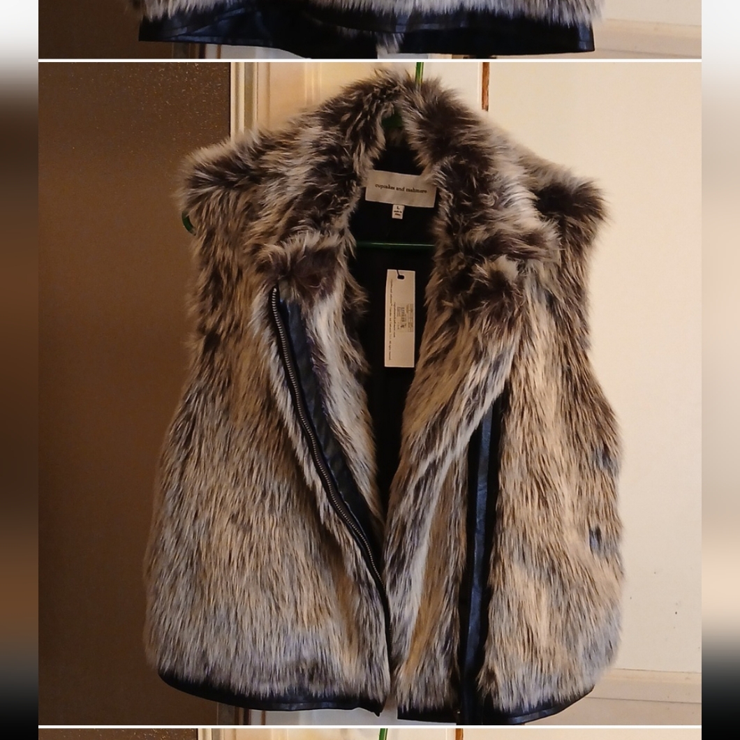 Nwt, Cupcakes & Cashmere Faux Fur Teddy Jacket - Black And Gray. Sz.L